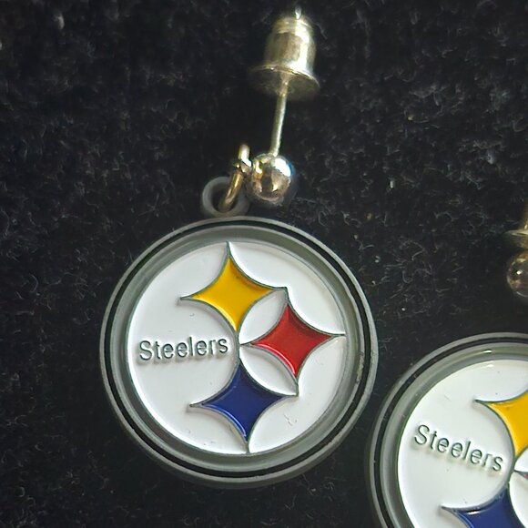 Pittsburgh Steelers Earrings and Bracelet - Picture 5 of 9